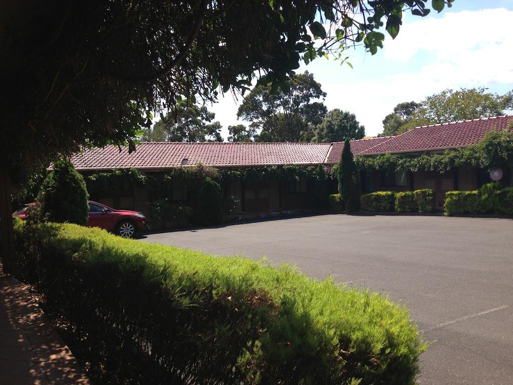 นูนาเวดิง มอเตอร์ อินน์ Nunawading ภายนอก รูปภาพ