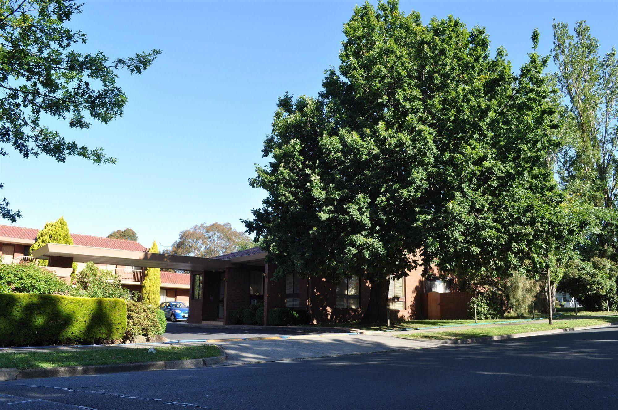 นูนาเวดิง มอเตอร์ อินน์ Nunawading ภายนอก รูปภาพ